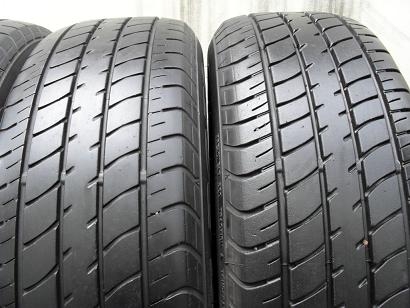 ขายยาง DUNLOP SP SPORT2030 ปี3012(1ชุด) 185-60-15 ราคา 3,000