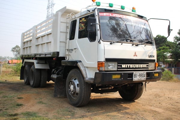 ขายด่วน รถบรรทุกสิบล้อ MITSUBISHI  FN527M  TD-2582
