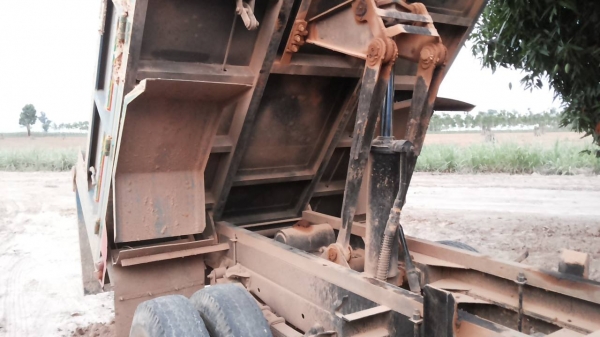 ***ขายแล้วครับขอบคุณ Truck2hand ขาย6ล้อดั้ม5คิว สวยๆ ISUZU 115 NPR59LL ห้างแท้ กรองดำ ปี34 เกียร์สั้น วาง เครื่อง4HF1 120ฝาดำ(ลงเล่ม) เครื่องแน่น แห้งๆไม่เยิ้ม ช่างล่างFหน้า-หลัง คัสซีสวยซับไม่มีบวม ไม่ปะไม่ดาม กระบะดั้มเหล็ก3.70ม. อู่ ส. อ.ชุมพลฯ สภาพสวย