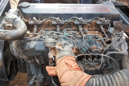 ***ขายแล้วครับขอบคุณ Truck2hand ขาย6ล้อดั้ม5คิว สวยๆ ISUZU 115 NPR59LL ห้างแท้ กรองดำ ปี34 เกียร์สั้น วาง เครื่อง4HF1 120ฝาดำ(ลงเล่ม) เครื่องแน่น แห้งๆไม่เยิ้ม ช่างล่างFหน้า-หลัง คัสซีสวยซับไม่มีบวม ไม่ปะไม่ดาม กระบะดั้มเหล็ก3.70ม. อู่ ส. อ.ชุมพลฯ สภาพสวย