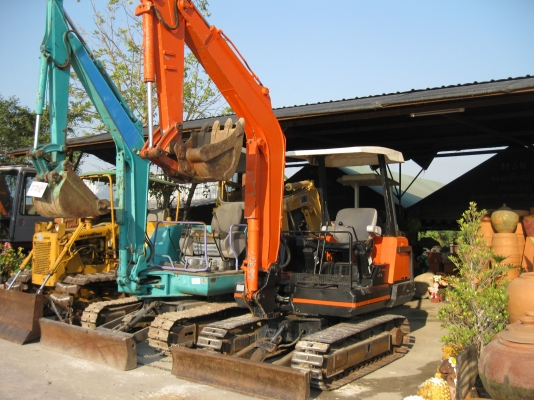 ขายด่วนรถแม็คโครเล็ก KUBOTA ราคา 260,000 บาท  เจ้าของขายเอง