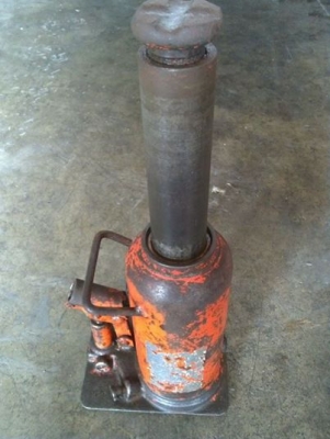 เเม่เเรงเก่า ญี่ปุ่น อิซูซุ  20 ตัน ถึกทนๆ