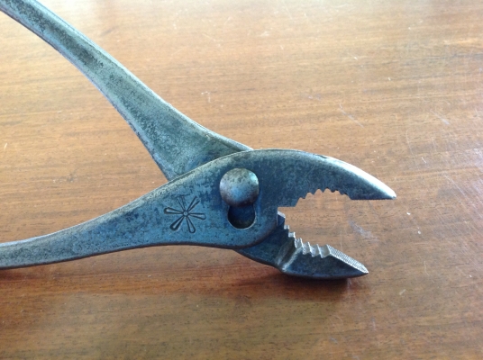 ขายคีมเอนกประสงค์ ขายคีมเอนกประสงค์