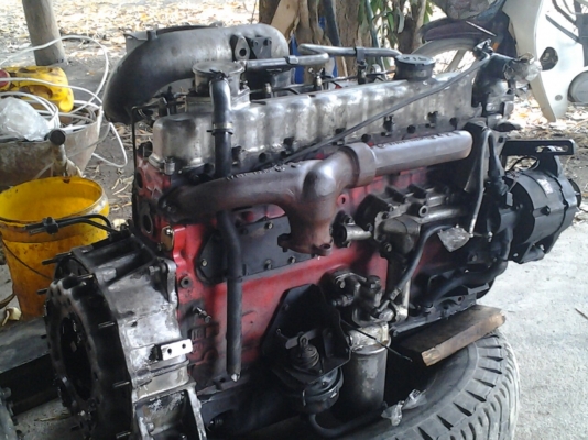 ขาย..เครื่อง HINO EH700 และ เกียร์ ของรถสิบล้อ HINO FL17 ชอบราคาเท่าไรต่อรองกันได้ครับ