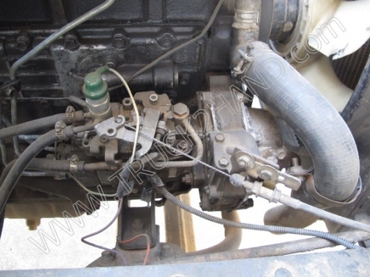 ขายยกชุด3 คันรถบรรทุก 6 ล้อ ยี่ห้อ ISUZU รุ่นNPR 115 แรงม้า (2คัน) รถกระบะ ยี่ห้อ MITSUBISHI รุ่นSTRADA(1คัน)