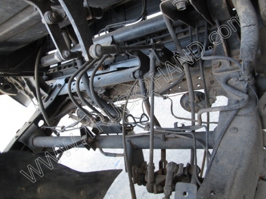 ขายยกชุด3 คันรถบรรทุก 6 ล้อ ยี่ห้อ ISUZU รุ่นNPR 115 แรงม้า (2คัน) รถกระบะ ยี่ห้อ MITSUBISHI รุ่นSTRADA(1คัน)