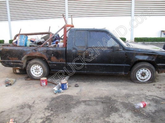 ขายยกชุด3 คันรถบรรทุก 6 ล้อ ยี่ห้อ ISUZU รุ่นNPR 115 แรงม้า (2คัน) รถกระบะ ยี่ห้อ MITSUBISHI รุ่นSTRADA(1คัน)