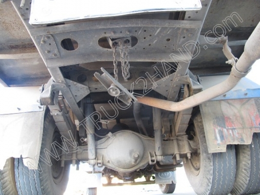 ขายยกชุด3 คันรถบรรทุก 6 ล้อ ยี่ห้อ ISUZU รุ่นNPR 115 แรงม้า (2คัน) รถกระบะ ยี่ห้อ MITSUBISHI รุ่นSTRADA(1คัน)