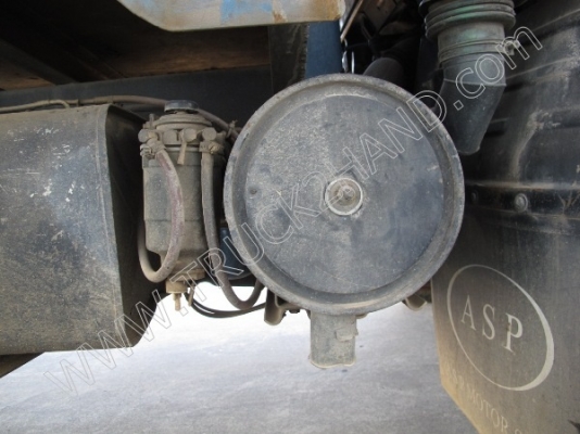 ขายยกชุด3 คันรถบรรทุก 6 ล้อ ยี่ห้อ ISUZU รุ่นNPR 115 แรงม้า (2คัน) รถกระบะ ยี่ห้อ MITSUBISHI รุ่นSTRADA(1คัน)