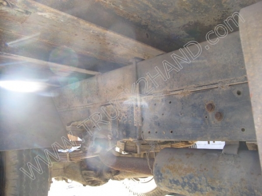 ขายยกชุด3 คันรถบรรทุก 6 ล้อ ยี่ห้อ ISUZU รุ่นNPR 115 แรงม้า (2คัน) รถกระบะ ยี่ห้อ MITSUBISHI รุ่นSTRADA(1คัน)