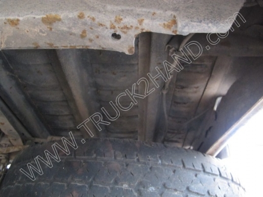 ขายยกชุด3 คันรถบรรทุก 6 ล้อ ยี่ห้อ ISUZU รุ่นNPR 115 แรงม้า (2คัน) รถกระบะ ยี่ห้อ MITSUBISHI รุ่นSTRADA(1คัน)