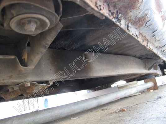 ขายยกชุด3 คันรถบรรทุก 6 ล้อ ยี่ห้อ ISUZU รุ่นNPR 115 แรงม้า (2คัน) รถกระบะ ยี่ห้อ MITSUBISHI รุ่นSTRADA(1คัน)