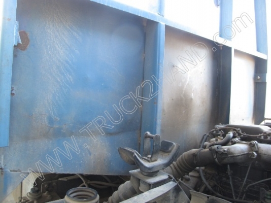 ขายยกชุด3 คันรถบรรทุก 6 ล้อ ยี่ห้อ ISUZU รุ่นNPR 115 แรงม้า (2คัน) รถกระบะ ยี่ห้อ MITSUBISHI รุ่นSTRADA(1คัน)