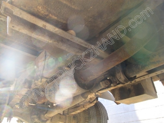 ขายยกชุด3 คันรถบรรทุก 6 ล้อ ยี่ห้อ ISUZU รุ่นNPR 115 แรงม้า (2คัน) รถกระบะ ยี่ห้อ MITSUBISHI รุ่นSTRADA(1คัน)