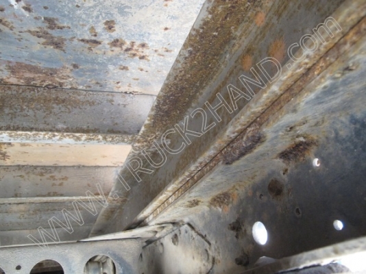 ขายยกชุด3 คันรถบรรทุก 6 ล้อ ยี่ห้อ ISUZU รุ่นNPR 115 แรงม้า (2คัน) รถกระบะ ยี่ห้อ MITSUBISHI รุ่นSTRADA(1คัน)