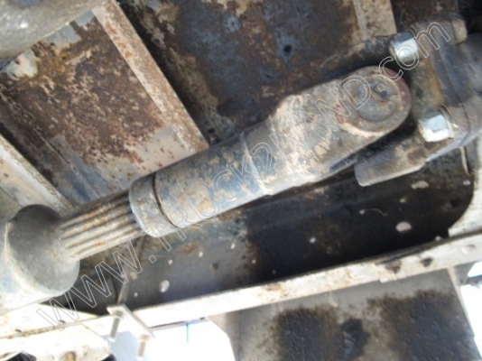 ขายยกชุด3 คันรถบรรทุก 6 ล้อ ยี่ห้อ ISUZU รุ่นNPR 115 แรงม้า (2คัน) รถกระบะ ยี่ห้อ MITSUBISHI รุ่นSTRADA(1คัน)