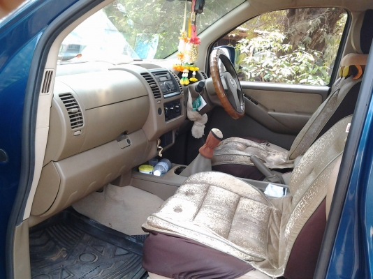 NISSAN NAVARA 2.5 ปี50 4ประตู วิ่งน้อยมือเดียว