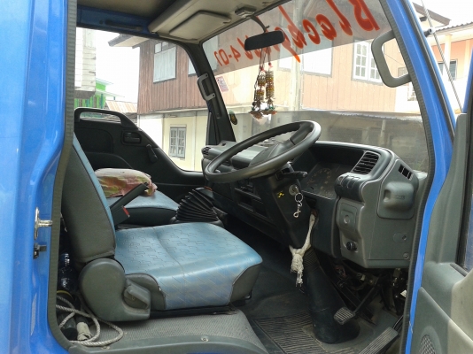 ขาย6ล้ออีซูซุ 650,000 รถห้างแท้ครับ