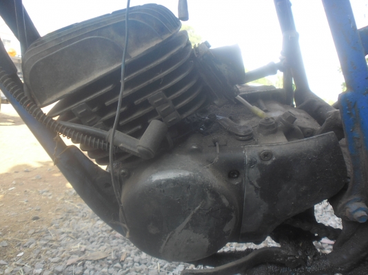 ขายเครื่อง Dt 100 ราคาถูกครับ สภาพแกนไม่ออ๊กไม่เชื่อม