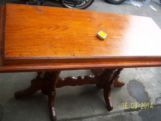 โต๊ะไม้มะค่า กว้าง 55 ซ ยาว 128 สูง 70ซ.ม