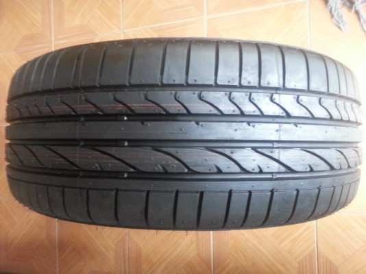 Bridgestone Potenza 225/45/18 ขาย 8,500