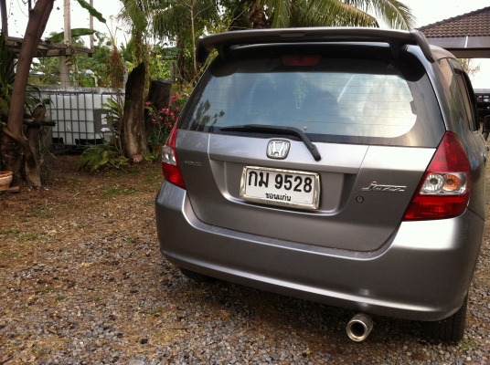 JAZZ 2004  1.5 IDSI  AT (ราคาต่อรองได้)