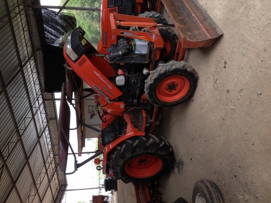 ขายคูโบต้า L4508 สภาพเดิมๆ มีดันหน้า พร้อมโรตารี่ ติดต่อที่ 0884267077