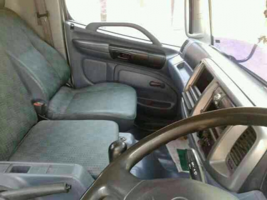 รถฮีโน่ 6 ล้อ รั้ว ( ไม่ดั้ม ) 150 แรงม้า. ปี 52 สนใจติดต่อ 081 - 6079515 รถฮีโน่ 6 ล้อ รั้ว ( ไม่ดั้ม ) 150 แรงม้า. ปี 52 สนใจติดต่อ 081 - 6079515