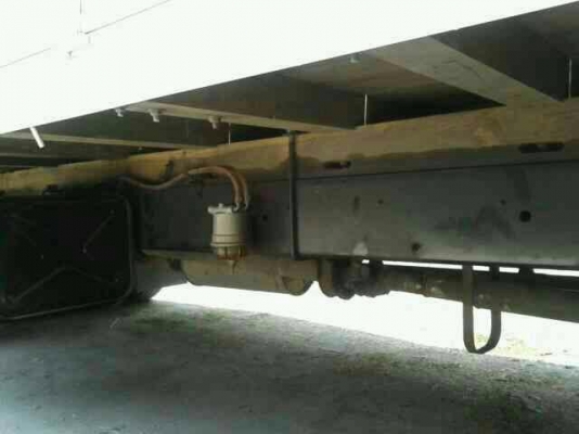 รถฮีโน่ 6 ล้อ รั้ว ( ไม่ดั้ม ) 150 แรงม้า. ปี 52 สนใจติดต่อ 081 - 6079515 รถฮีโน่ 6 ล้อ รั้ว ( ไม่ดั้ม ) 150 แรงม้า. ปี 52 สนใจติดต่อ 081 - 6079515