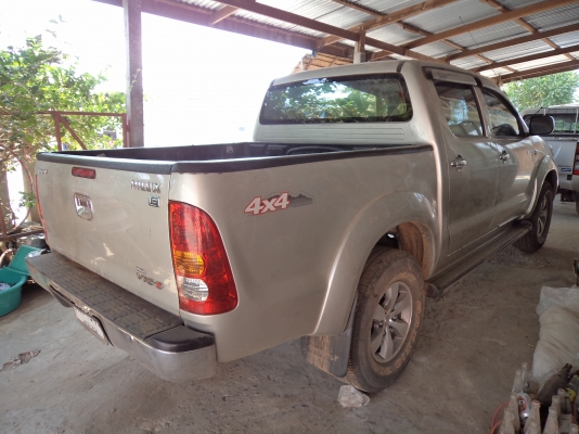 ขาย495000บาท รถวีโก้2500ปี50สี่ประตู้4*4 สภาพเดิมๆสวยสดทั้งคัน พร้อมโอน