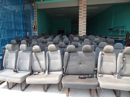 ขายล้างสต็อก!!เบาะรถตู้ราคาถูกๆ ((หมดแล้วคับ))