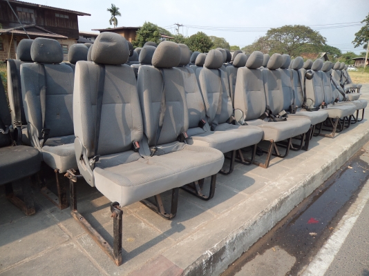ขายล้างสต็อก!!เบาะรถตู้ราคาถูกๆ ((หมดแล้วคับ))
