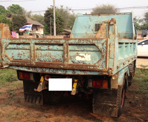 6 ล้อดัมพ์ ISUZU NKR 110 HP