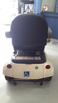 ขายด่วนรถไฟฟ้า 3 ล้อ KUBOTA สำหรับคนแก่หรือคนพิการ เพิ่งมาจากญี่ปุ่น