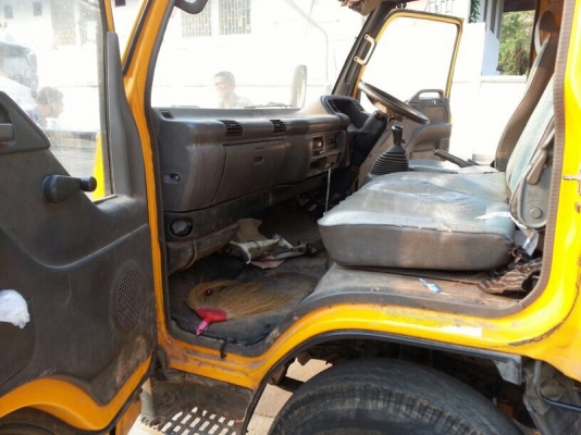 รถอีซูซุ 6 ล้อ FTR 200 แรงม้า ปี 48 ( ขายหัว คัชซี ) ( มีขาย 4 คัน. ) สนใจติดต่อ 081 - 6079515 รถอีซูซุ 6 ล้อ FTR 200 แรงม้า ปี 48 ( ขายหัว คัชซี ) ( มีขาย 4 คัน. ) สนใจติดต่อ 081 - 6079515