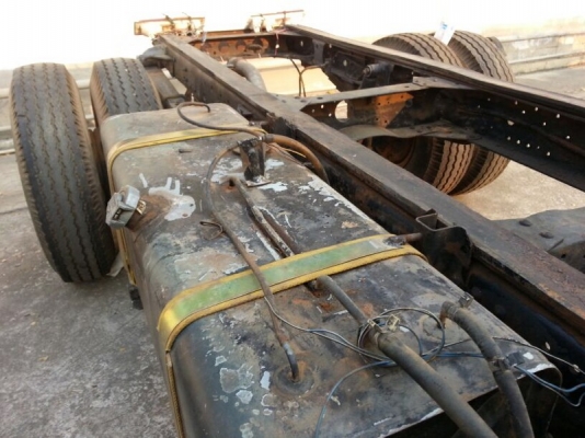 รถอีซูซุ 6 ล้อ FTR 200 แรงม้า ปี 48  ( ขายหัว คัชซี )   ( มีขาย 4 คัน. )     สนใจติดต่อ  081 - 6079515