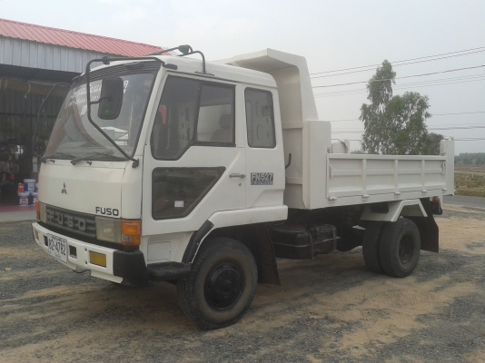 ขาย 6 ล้อ ฟูโซ่ 170 แรง เครื่อง 6D15 ยาง 825 รถห้างแท้ FKยากขายหรือเปลี่ยนดั้มเล็กก็ได้ ขาย 176000บาท