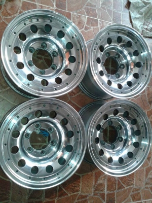 ล้อหยดน้ำ BOSS 15x8.5 ET-27 ล้อหยดน้ำ BOSS 15x8.5 ET-27