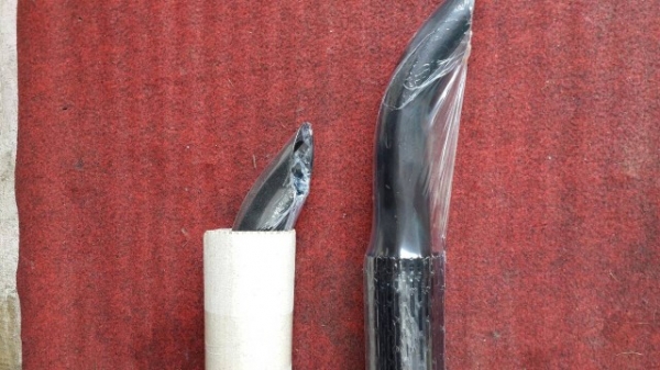 ปลายท่อไอเสียแทรกเตอร์สวยๆ ครับ