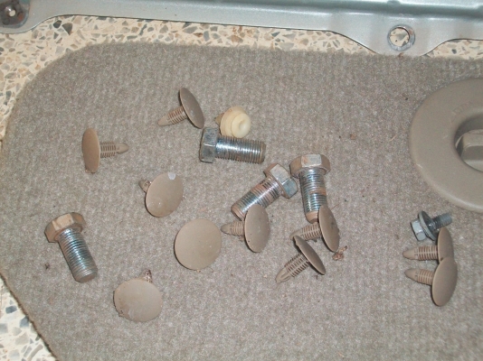 ที่รองเบาะแค๊บหลังวีโก้