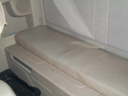 ที่รองเบาะแค๊บหลังวีโก้