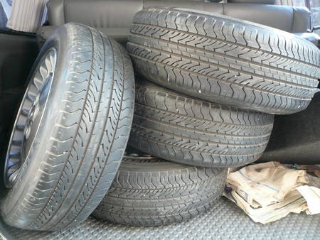 ขาย ล้อแม็กซ์พร้อมยาง cefiro a33 สภาพดี