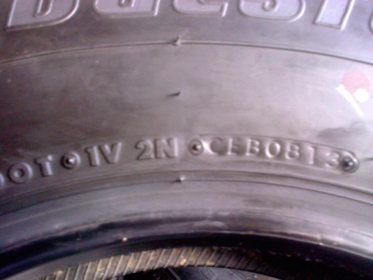 ยางป่าว205R16บิดโตนดูเลอร์689ป้ายขาวปี13วิ่งน้อยดอกเต็ม