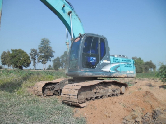 ขายด่วนรถแบคโฮหมากเอบYN11ทํางาน13460ชัว่โมง