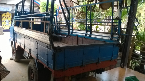 ขายรถบรรทุก 4 ล้อ ISUZU TLD 85 แรงม้า คัสซีสวยตลอดเส้น เครื่องแน่นไม่มีไอ แปลงเกียร์สั้นเรียบร้อย เอกสารทะเบียนพร้อมโอน ราคาต่อรองได้