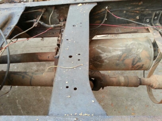 รถอีซูซุ 6 ล้อ FTR 200 แรงม้า ปี 48 ( ขายหัว คัชซี ) ( มีขาย 2 คัน. ) สนใจติดต่อ 081 - 6079515 รถอีซูซุ 6 ล้อ FTR 200 แรงม้า ปี 48 ( ขายหัว คัชซี ) ( มีขาย 2 คัน. ) สนใจติดต่อ 081 - 6079515