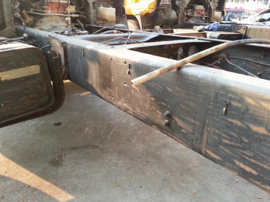 รถอีซูซุ 6 ล้อ FTR 200 แรงม้า ปี 48 ( ขายหัว คัชซี ) ( มีขาย 2 คัน. ) สนใจติดต่อ 081 - 6079515 รถอีซูซุ 6 ล้อ FTR 200 แรงม้า ปี 48 ( ขายหัว คัชซี ) ( มีขาย 2 คัน. ) สนใจติดต่อ 081 - 6079515