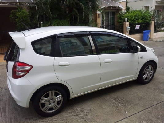 ขายล้อกระทะ JAZZ 4/100 ขอบ15 พร้อมยางและฝาตบ ขายแล้วคับ