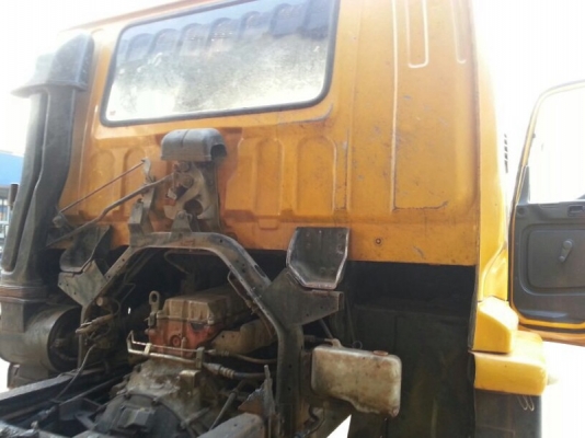 รถอีซูซุ 6 ล้อ FTR  200 แรงม้า  ปี 48  ( ขายหัว  คัชซี )   ( มีขาย 2 คัน. )   สนใจติดต่อ 0816073515