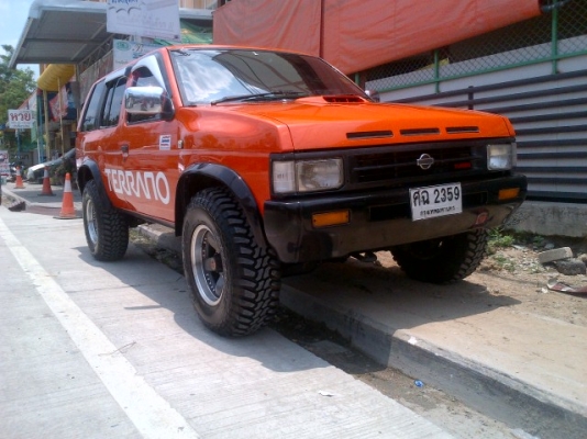 ขายครับ NISSAN TERRANO 1 TD27 ดีเซล เทอร์โบ อินเตอร์ 4WD สภาพพร้อมใช้ ขายครับ NISSAN TERRANO 1 TD27 ดีเซล เทอร์โบ อินเตอร์ 4WD สภาพพร้อมใช้